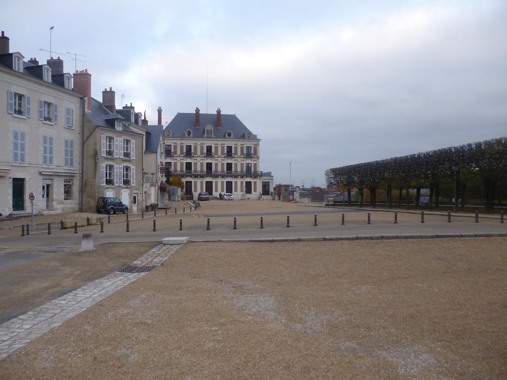 Le Logis De L'Hermine Blois Exteriör bild