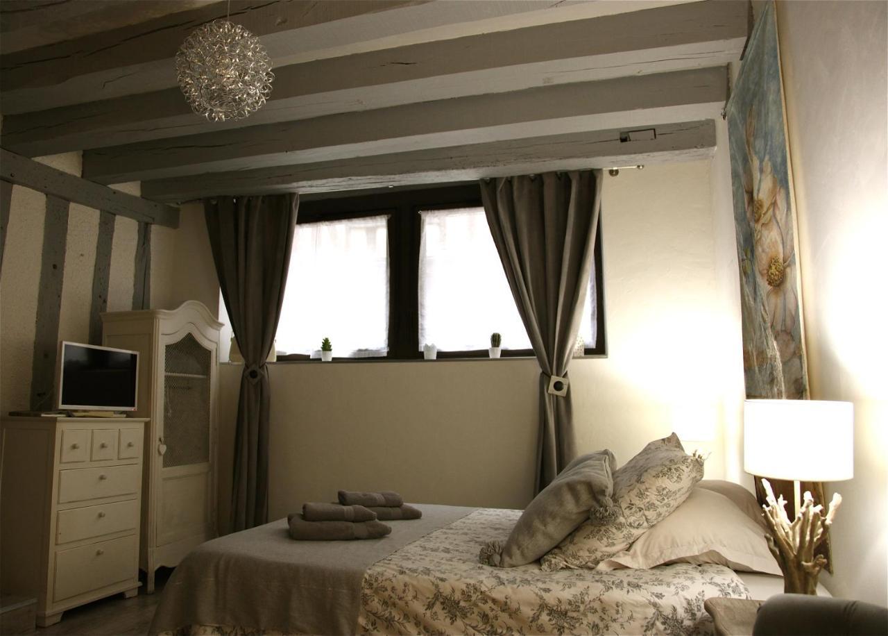 Le Logis De L'Hermine Blois Exteriör bild