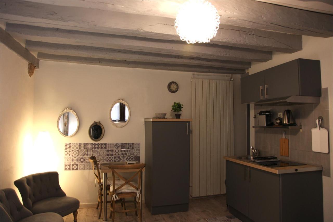 Le Logis De L'Hermine Blois Exteriör bild